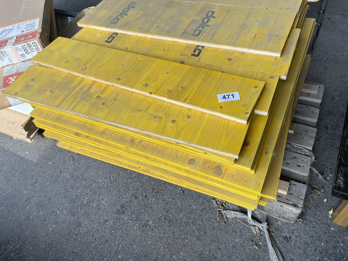 ca. 20 Stück DOKA Schalungsplatten 100/100 cm plus einige Abschnitte